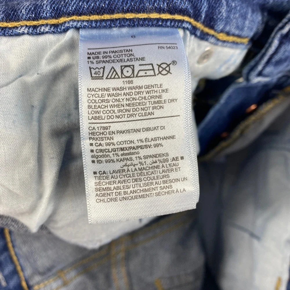 Old Navy‎ Womens Size 6 Sky-Hi Straight Leg Jeans Distressed Ripped Raw Hem  NWT